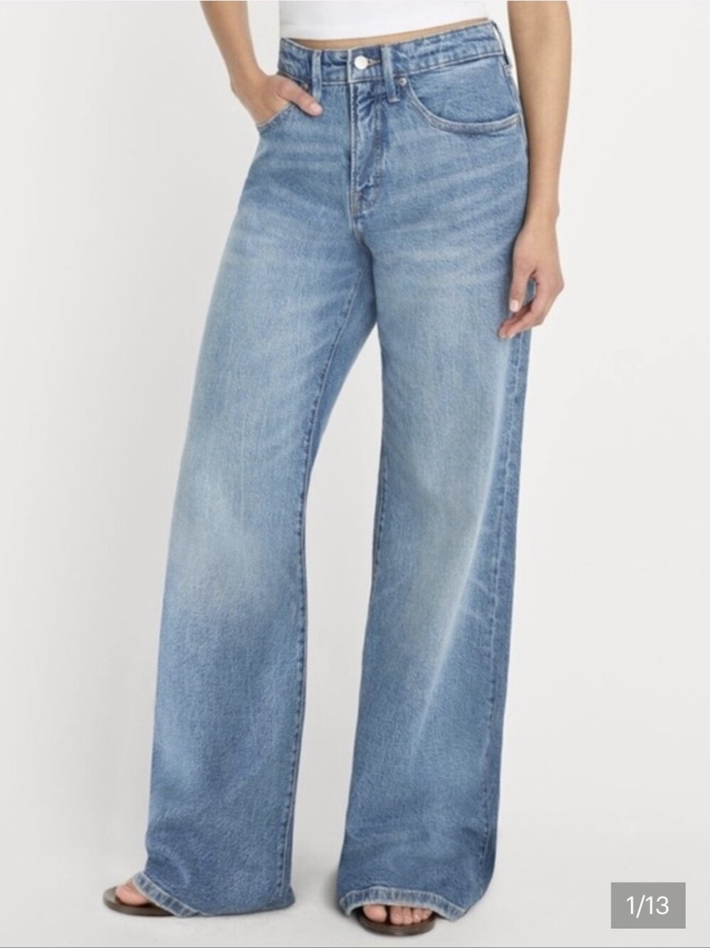 NWT Good American good standard ease jeans size 4